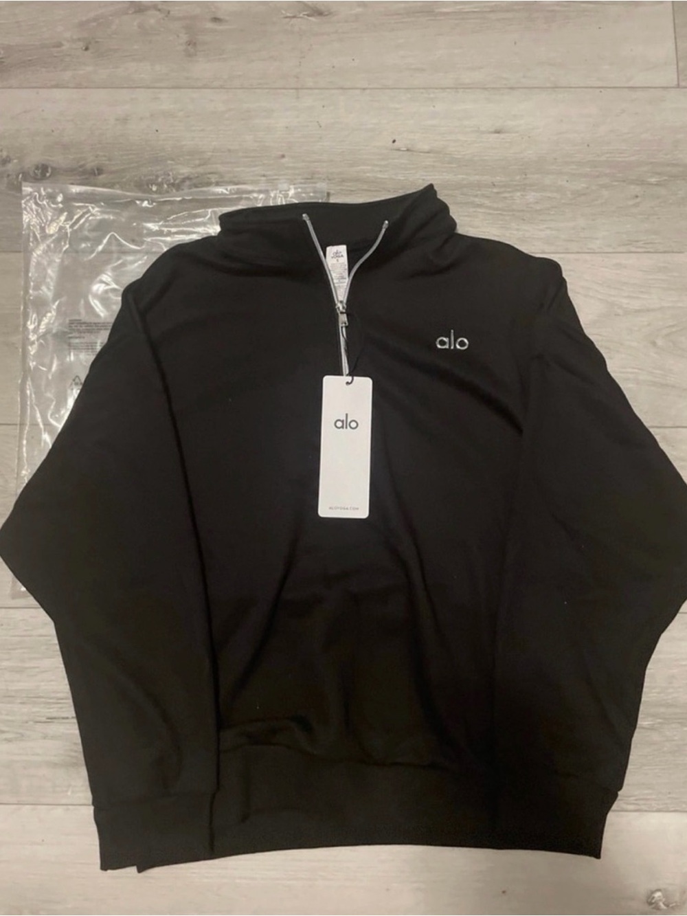 Alo Black Quarter-Zip Sweatshirt
